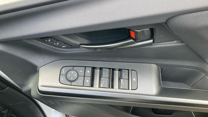 Toyota bZ4X 165kW Excel 73kWh 5dr Auto Electric Hatchback - Image 34